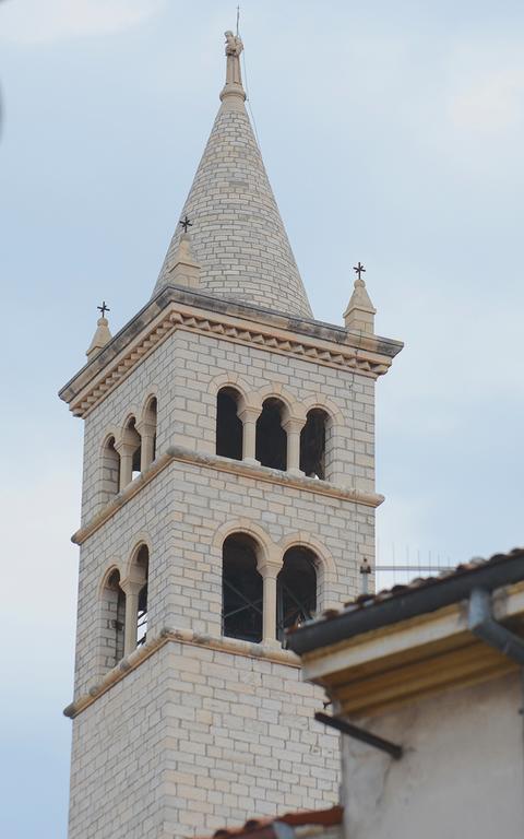 E&E Apartment Arena With Free Private Parking Pula Exterior foto